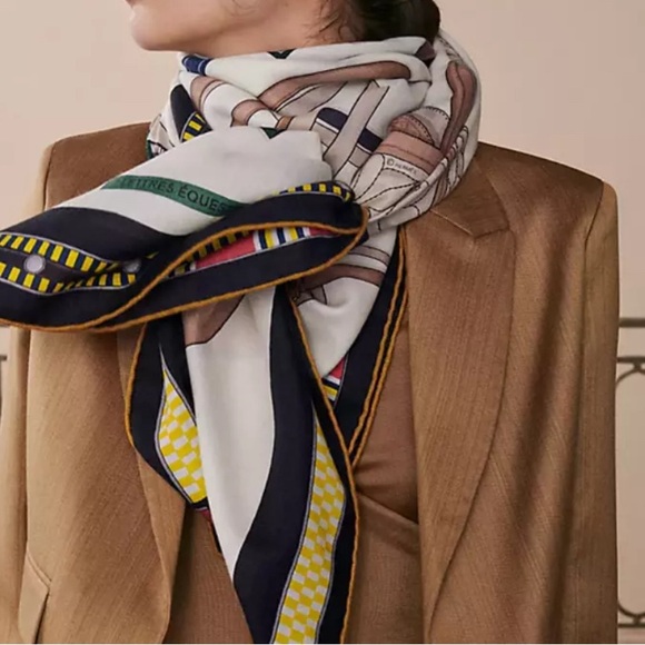 NEW  HERMES Lettres Equestres 100% Cashmere Shawl 140 Scarf w/ Receipt - Picture 2 of 13